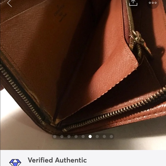 SOLDAuth Louis Vuitton Zippy Wallet/Organizer - Picture 6 of 10
